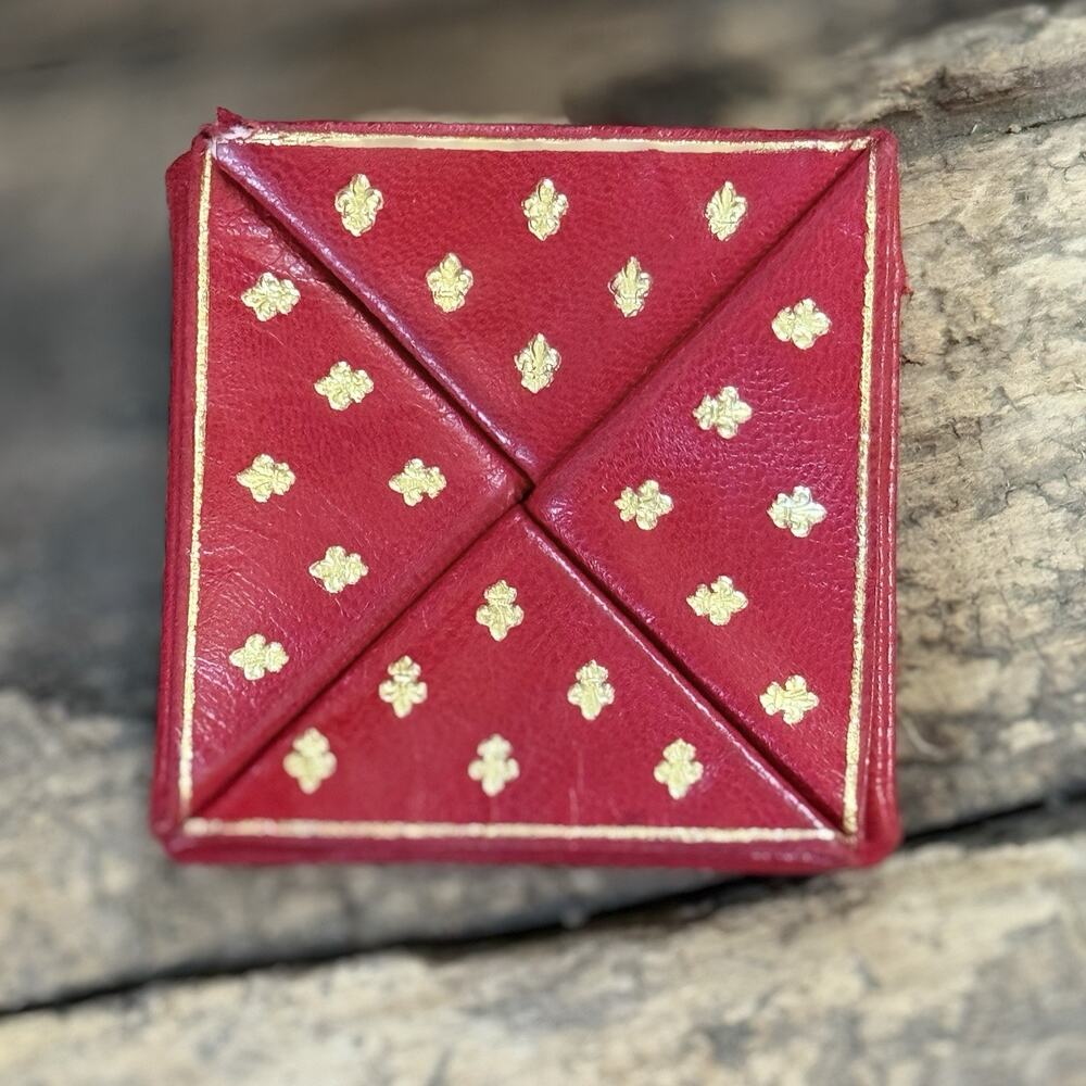 Vintage Italian Fleur De Lis Gold Embossed Gilded Red Made In Italy Coin Purse